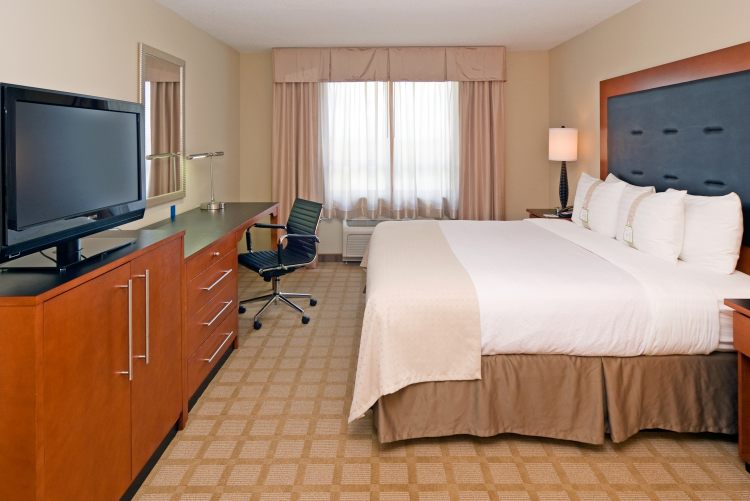 Crowne Plaza Ft. Myers Gulf Coast, an IHG Hotel , FL 33913 near Southwest Florida International Airport View Point 38