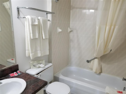 Baymont by Wyndham Montreal Airport , QC H4T 1A7 near Montreal-Pierre Elliott Trudeau Int. Airport View Point 12