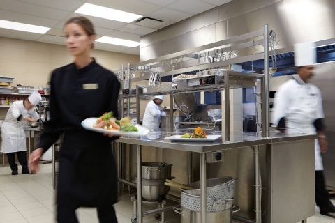 Courtyard by Marriott Montreal Airport , QC H4M 2Z5 near Montreal-Pierre Elliott Trudeau Int. Airport View Point 4