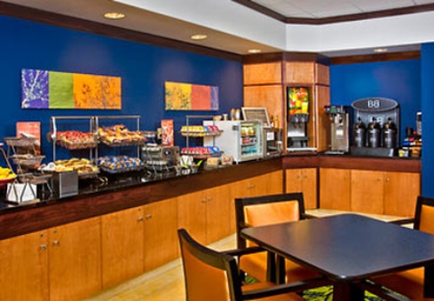 Fairfield Inn & Suites by Marriott Hartford Airport , CT 06096 near Bradley International Airport View Point 13