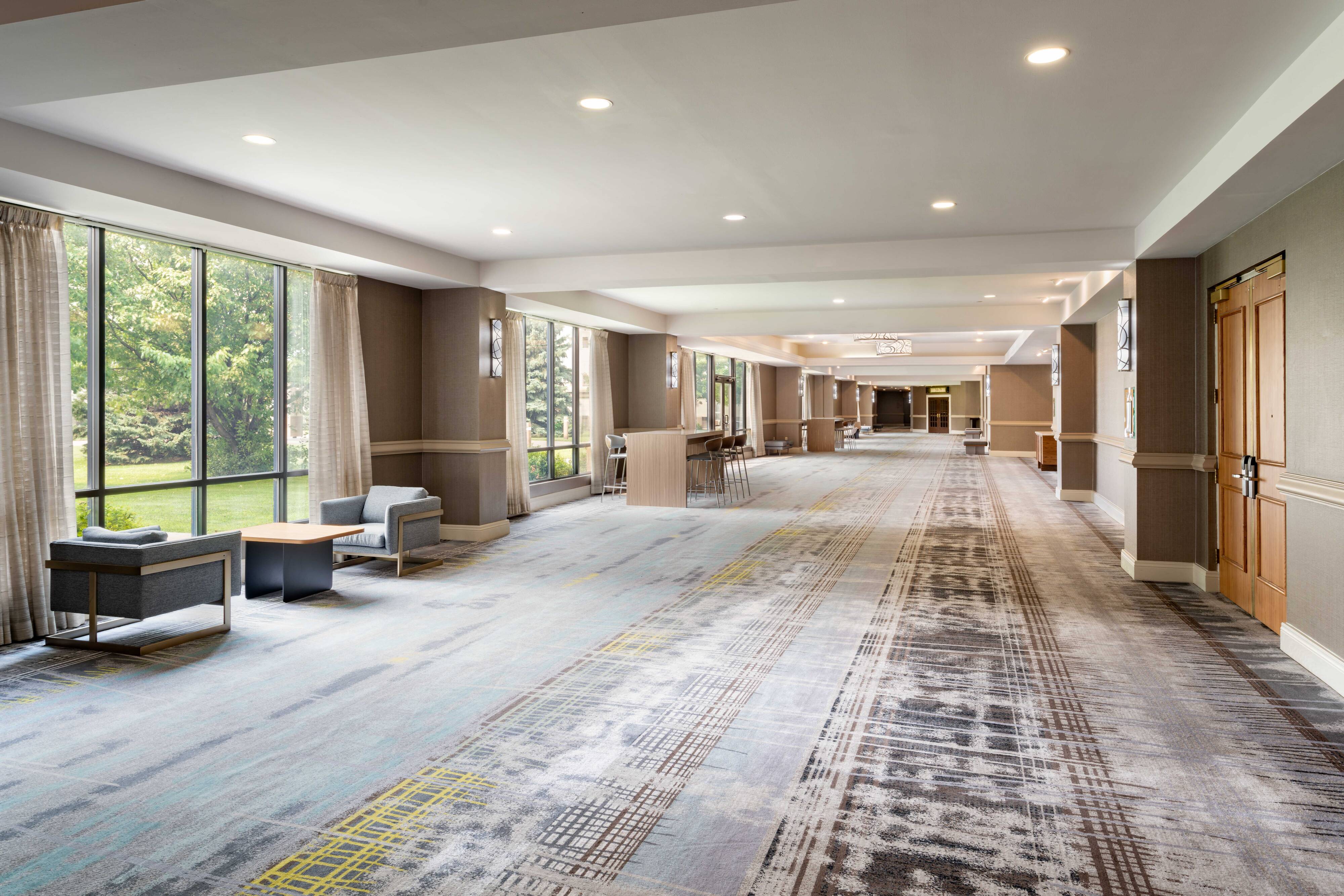 DoubleTree by Hilton Minneapolis Airport , MN 55425 near Minneapolis-saint Paul International Airport (wold-chamberlain Field) View Point 8