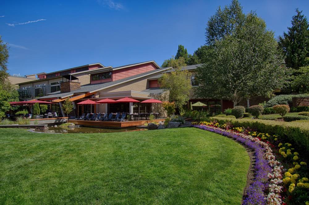 Cedarbrook Lodge 4
