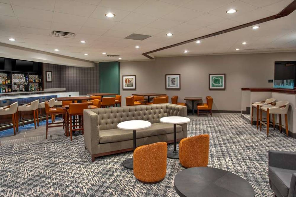 Doubletree By Hilton Lansing 5