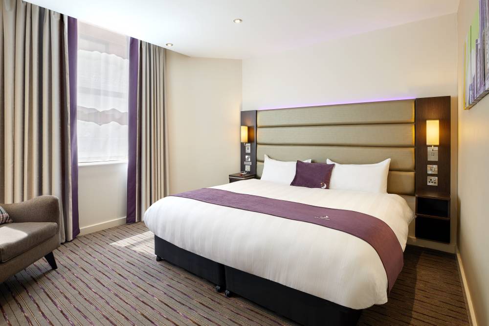 Glasgow (bearsden) 4