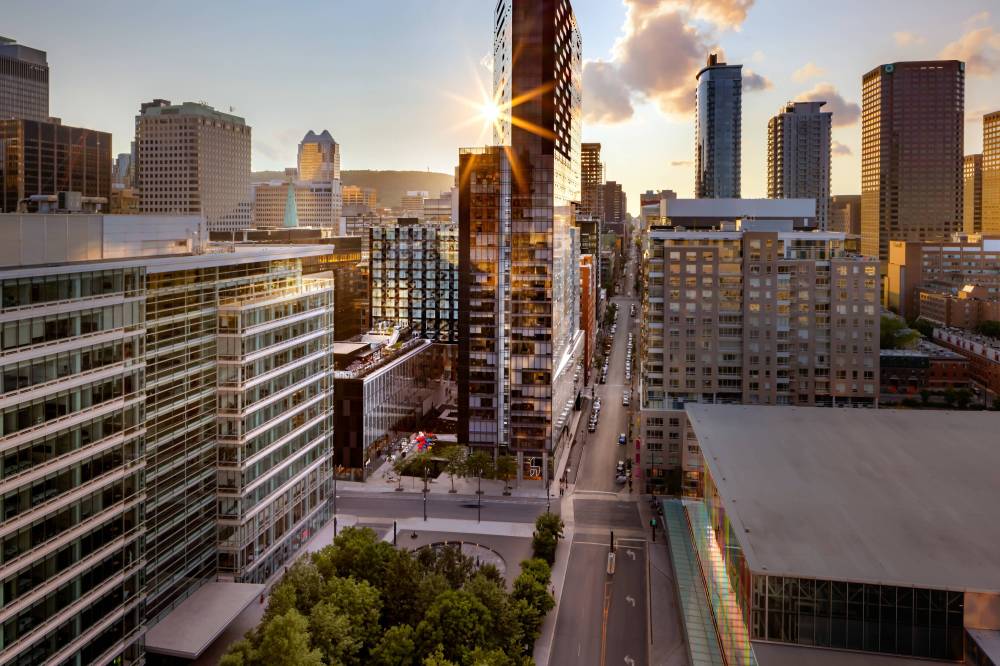 Montreal Downtown Autograph Collection