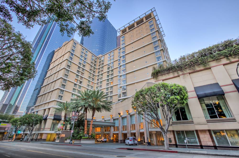 Omni La At California Plaza